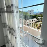 Apartament Mimi's *