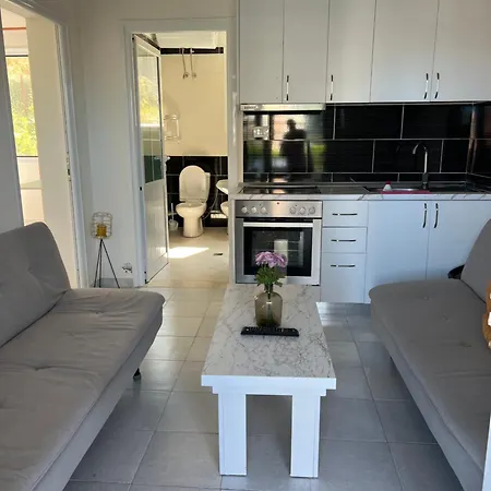 Mimi's Daire Avlonya